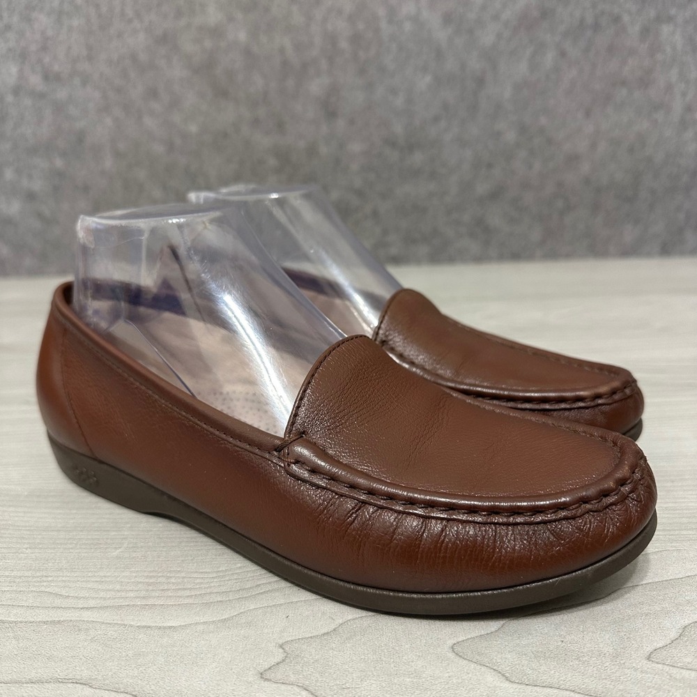 SAS Loafers Women 8 Brown Tripad Leather‎ Slip On Flat Shoes Made in USA